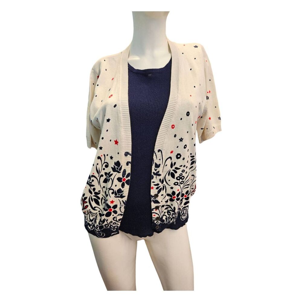 CD Sport Cream Floral Sweater Womens Size Medium Short Sleeve Cardigan